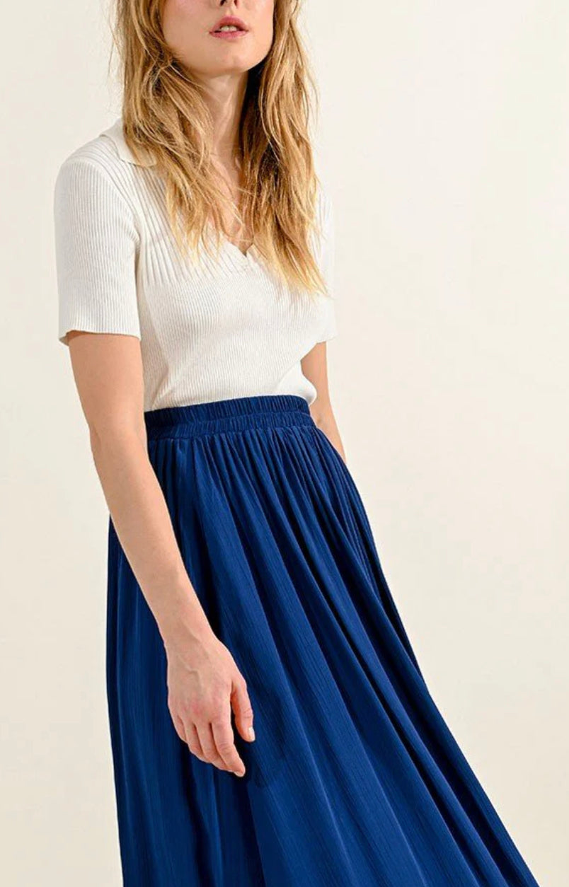 CRUMPLED-EFFECT MIDI SKIRT