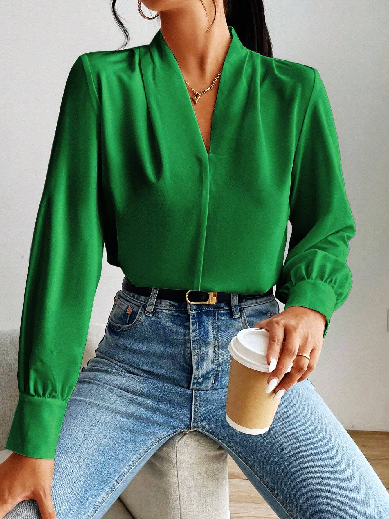 Casual Long-Sleeved V-Neck Loose Top: Green