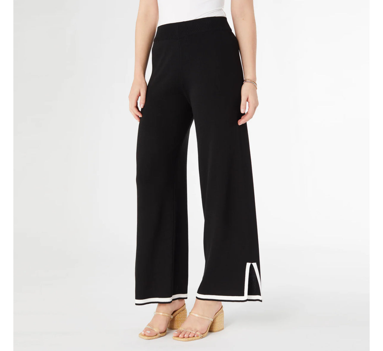 Wide leg trim Pants