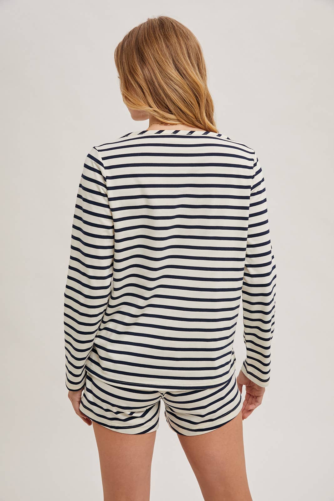 NAVY STRIPED KNIT PULLOVER TOP AND SHORTS SET WITH DRAWSTRING