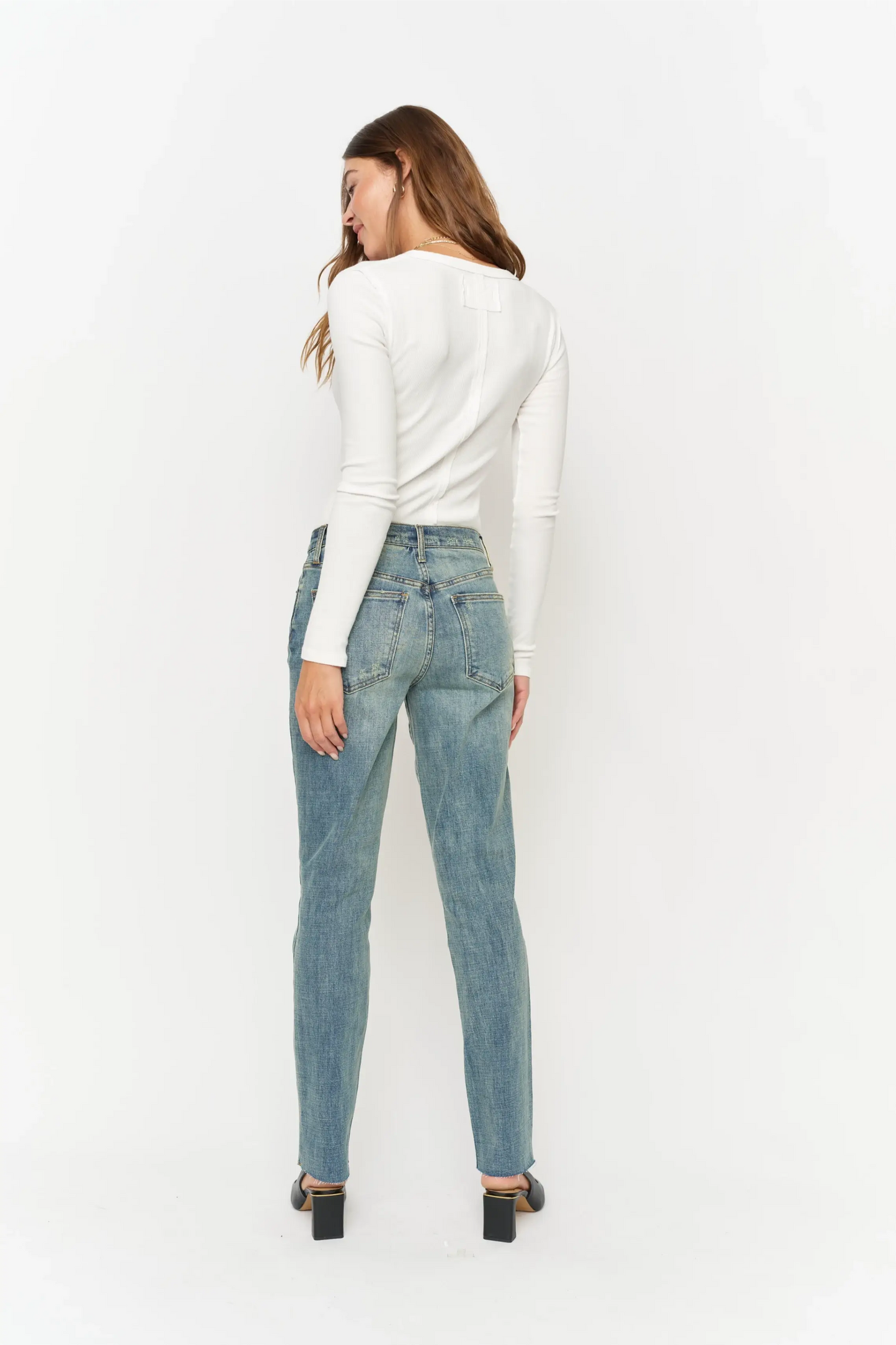 Crosby Mid Rise Relaxed Taper Jean, 4 Year Vintage : Standard