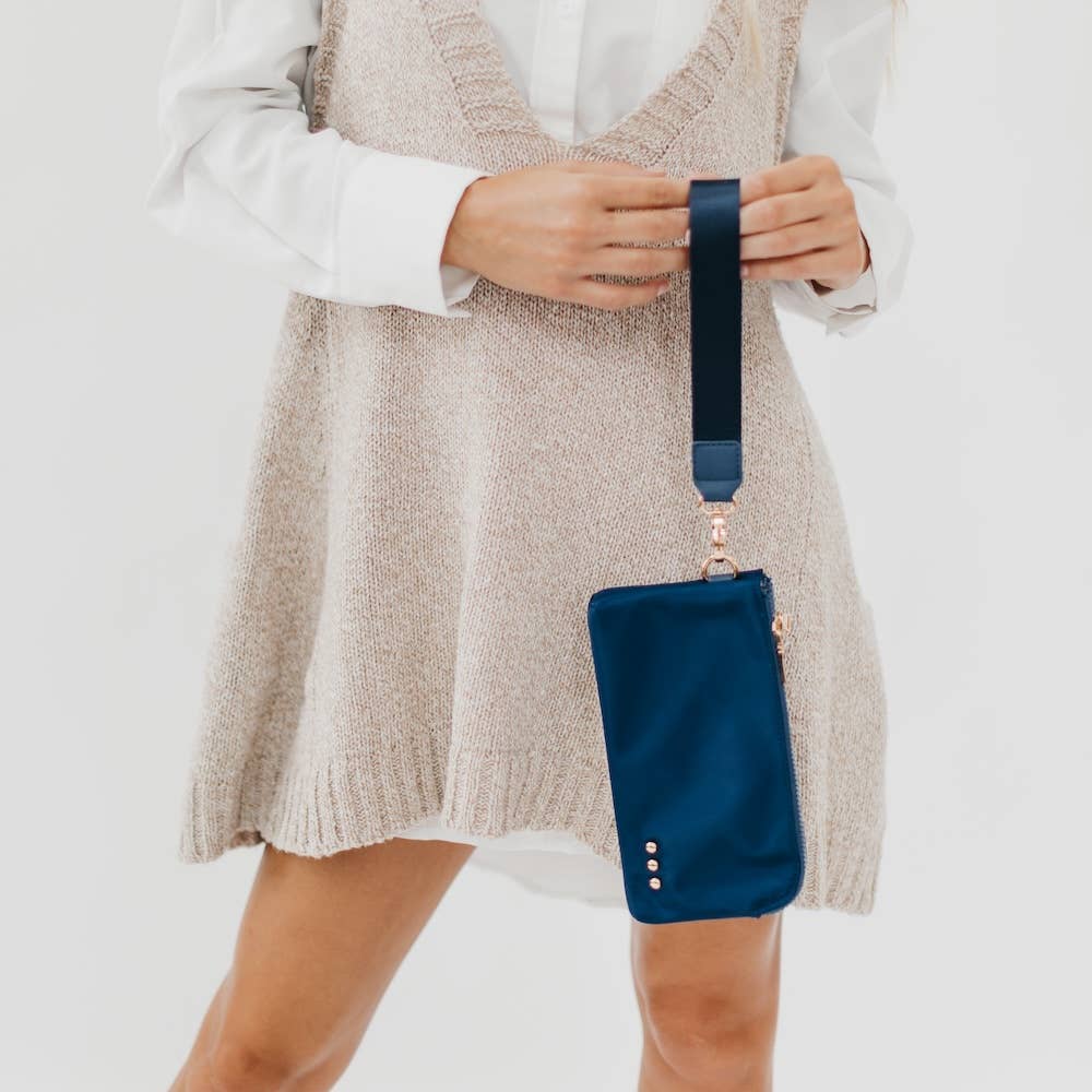 Cove Double Zip Nylon Wristlet Wallet: Navy