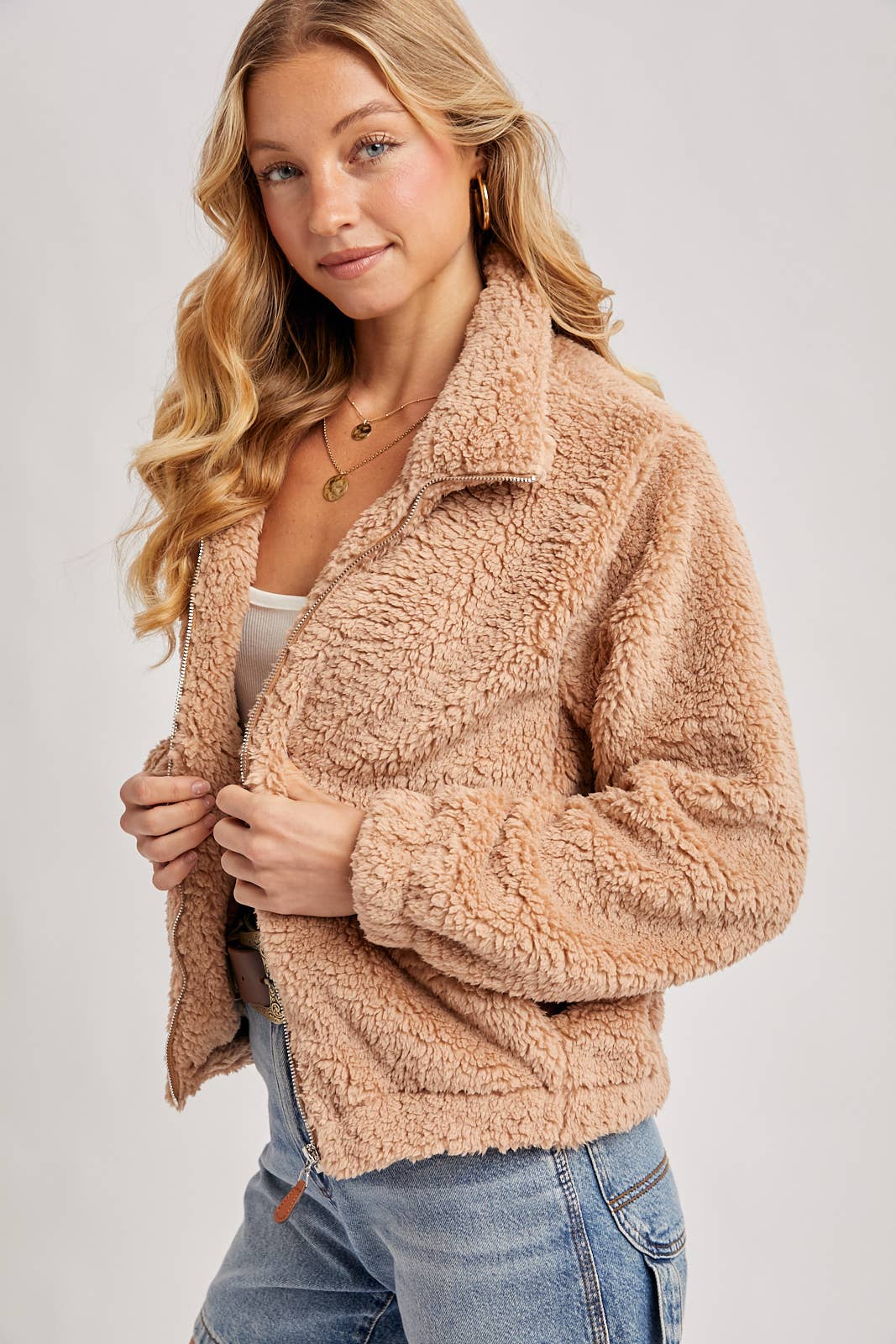 FLEECE ZIP UP TEDDY JACKET: LATTE