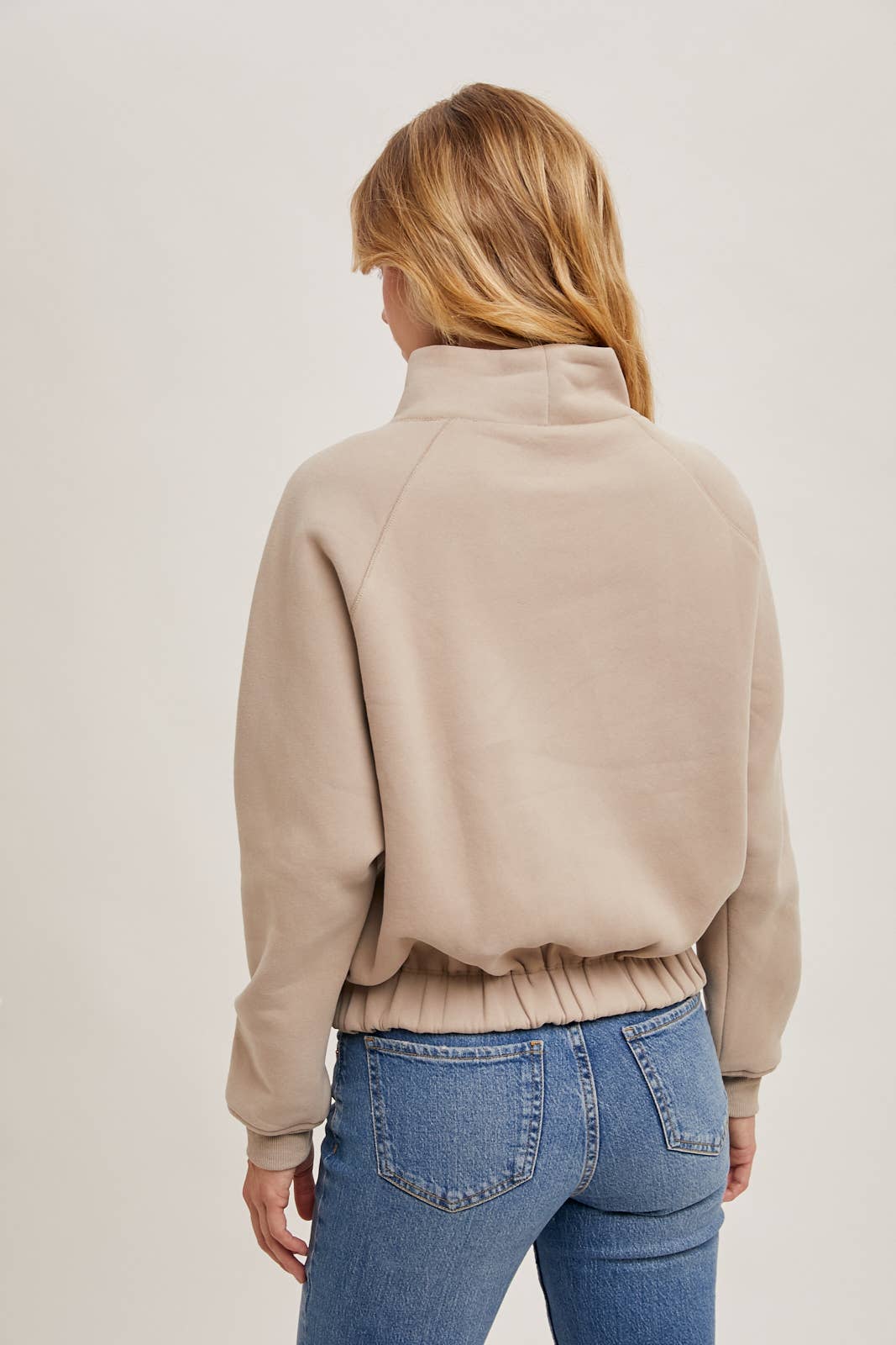 FUNNEL NECK TIE FRONT KNIT SWEATSHIRT: