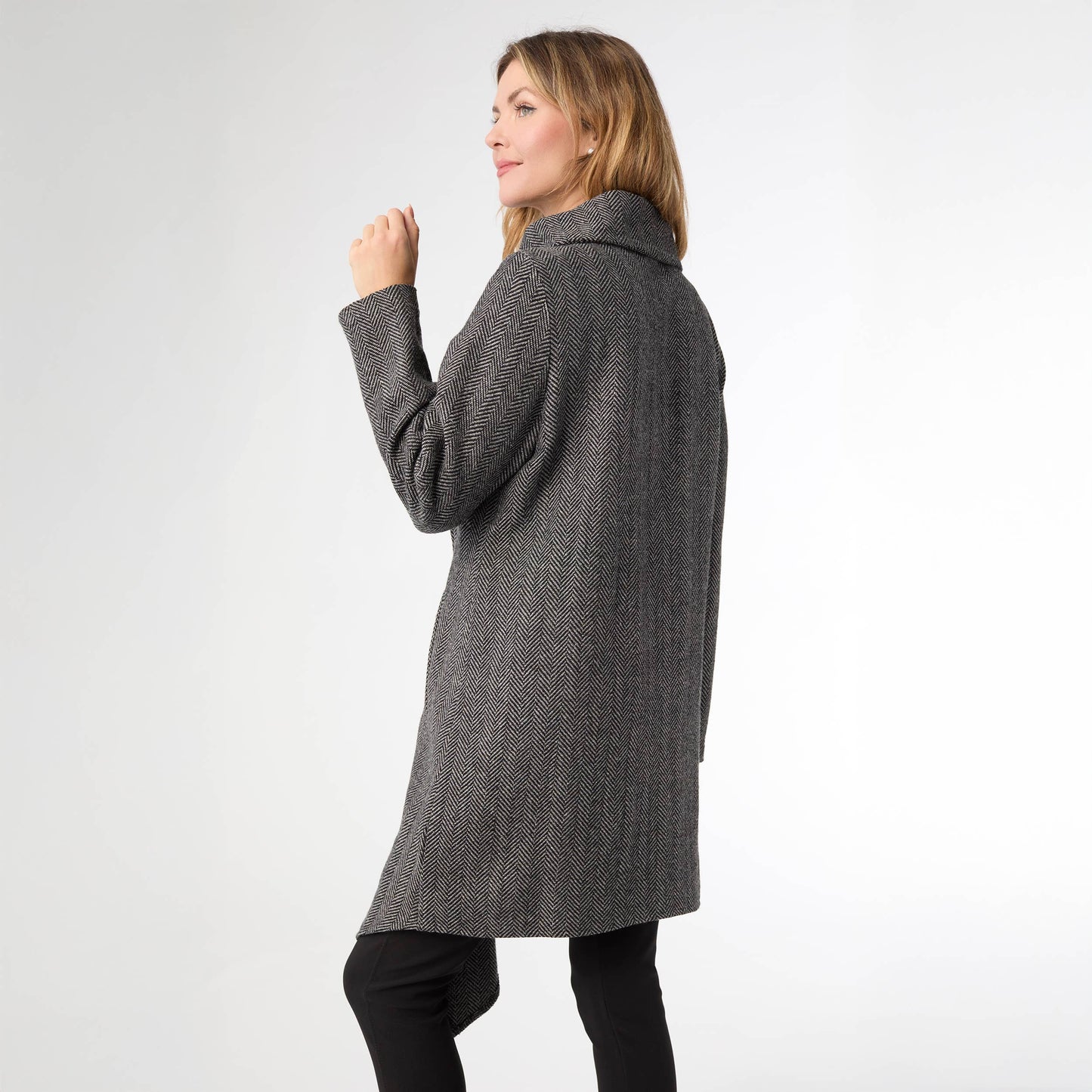 Billy Herringbone Cardigan with Clasp - Fall: Black