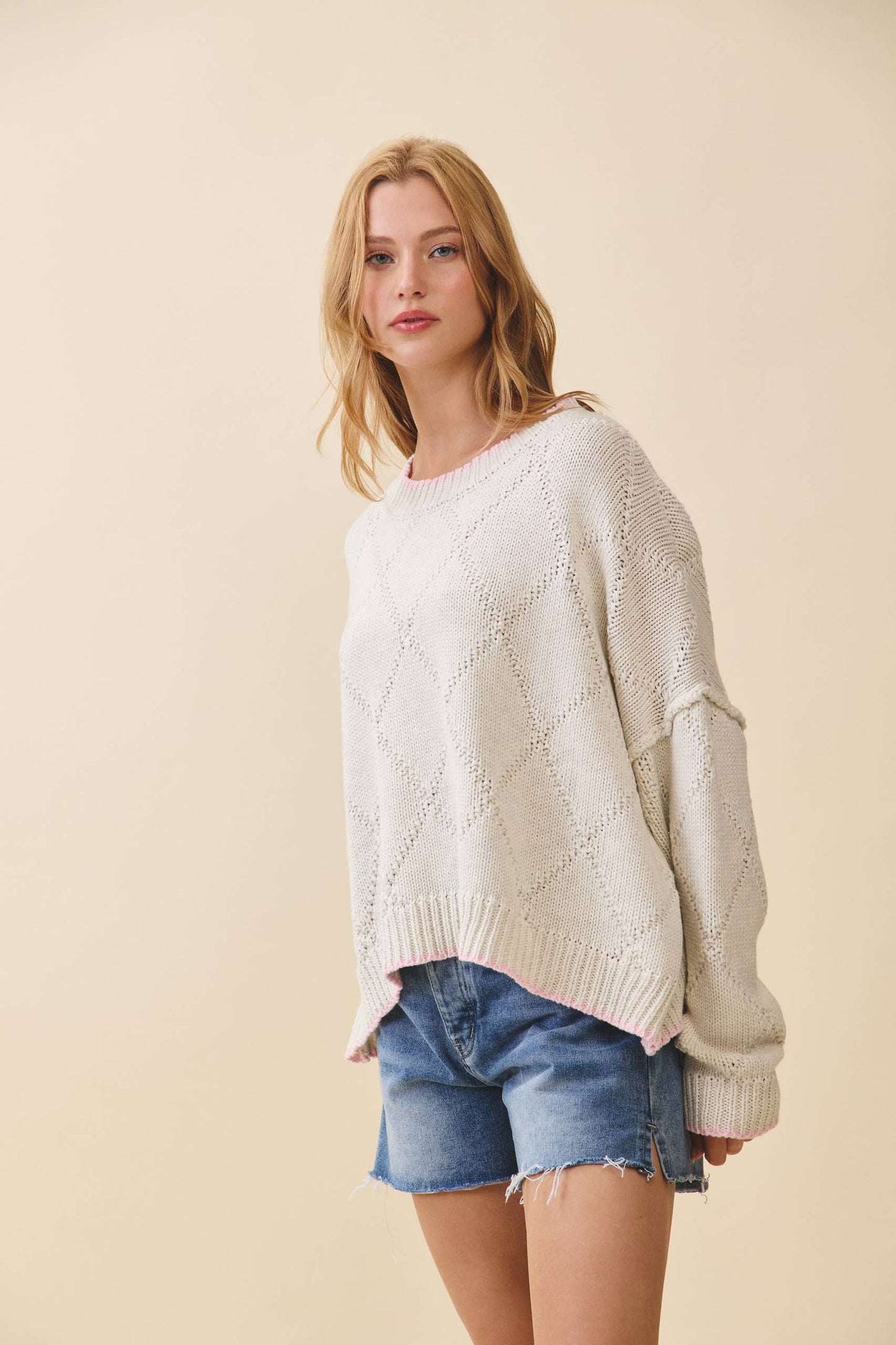Diamond Knit Pullover Sweater: Oat