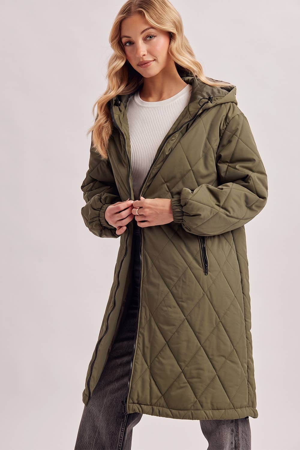 LONGLINE QUILTED PUFFER JACKET: ARMY GREEN / M/L