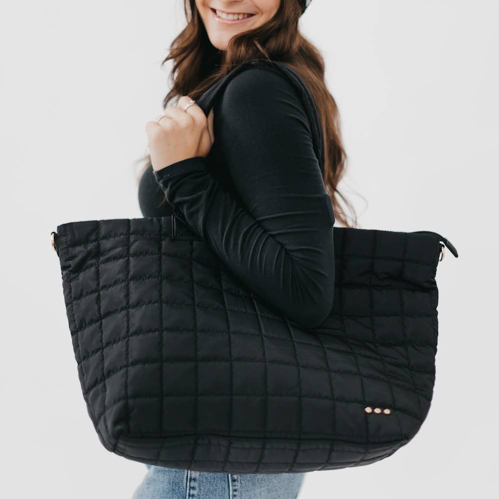 Day Dreamer Quilted Tote Bag: Black