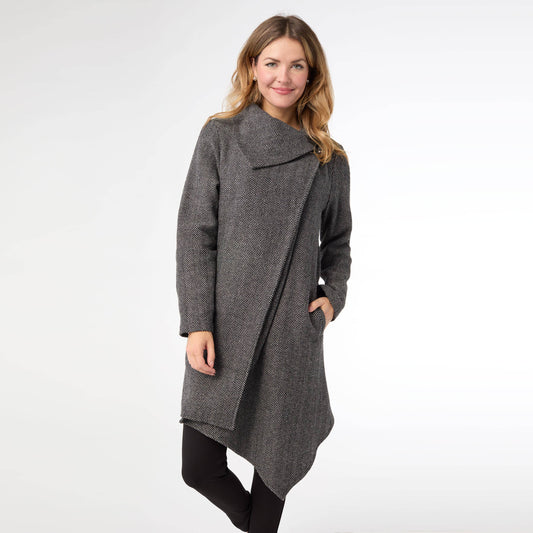 Billy Herringbone Cardigan with Clasp - Fall: Black