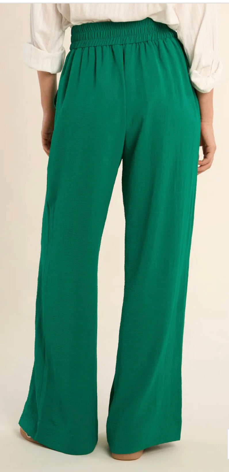 High-waisted, flowing trousers : Green