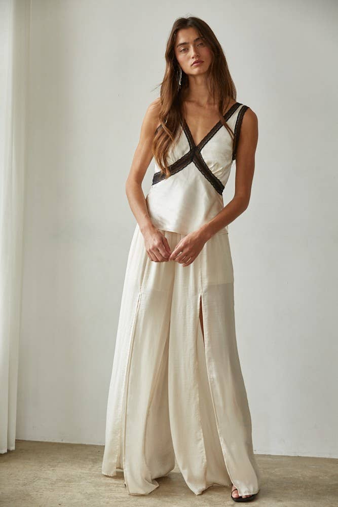 Woven Satin Contrast Lace Trim Detail Sleeveless Top: Pearl