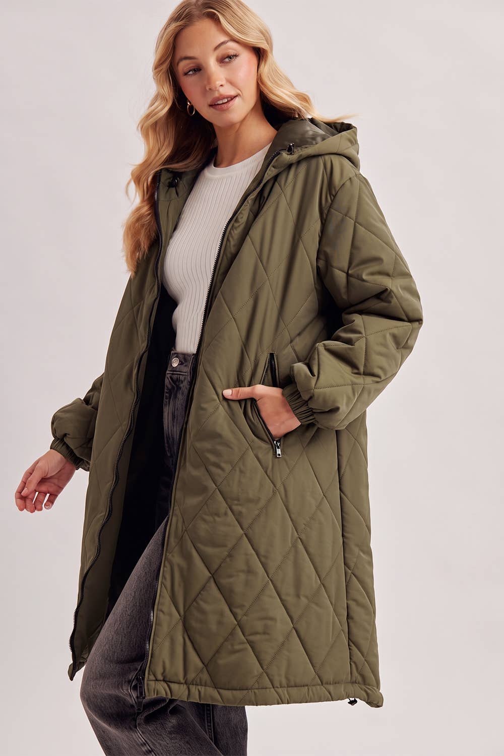 LONGLINE QUILTED PUFFER JACKET: ARMY GREEN / M/L