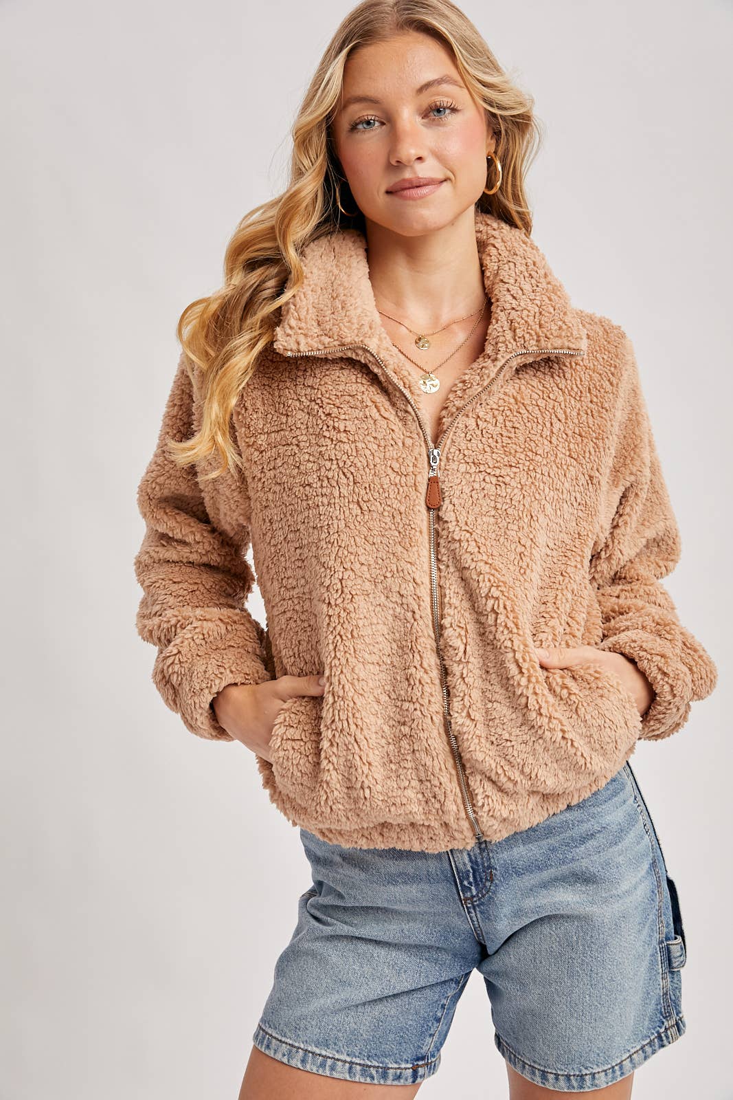 FLEECE ZIP UP TEDDY JACKET: LATTE