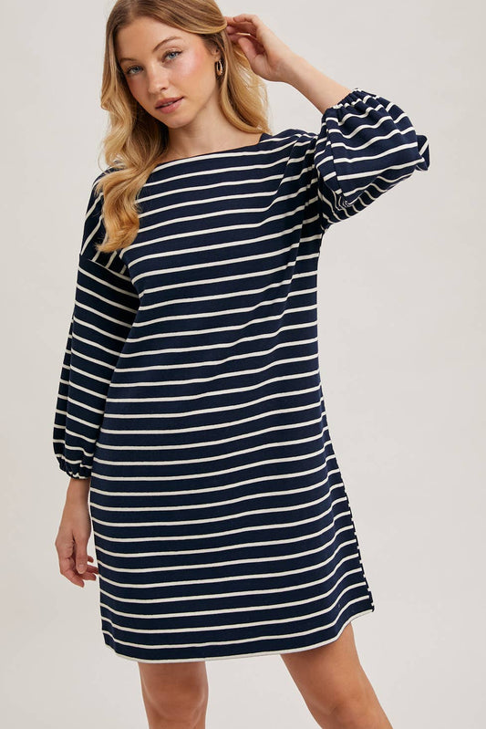 STRIPED 3/4 SLEEVED KNIT DRESS:
